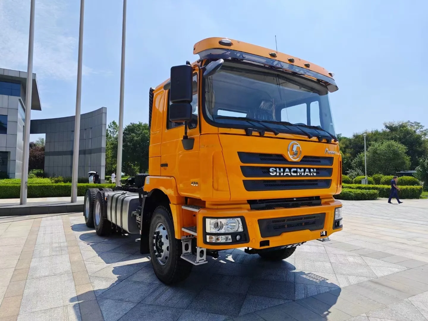 Best sell 6x4 tractor truck shacman 420hp tractor 4x2 6x4 8x4  trailer truck 100tons used tractor truck