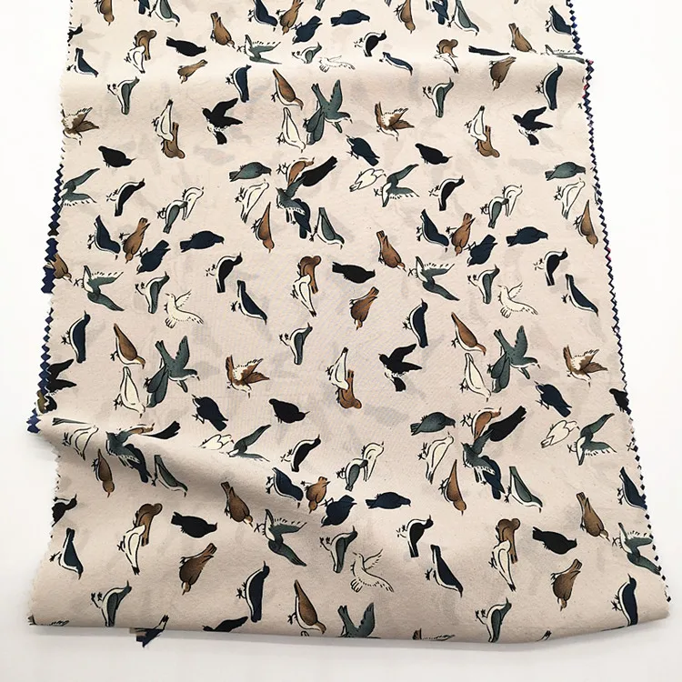 Изготовленная на заказ шелковая ткань крепдешина с принтом и песком для платьев и одежды