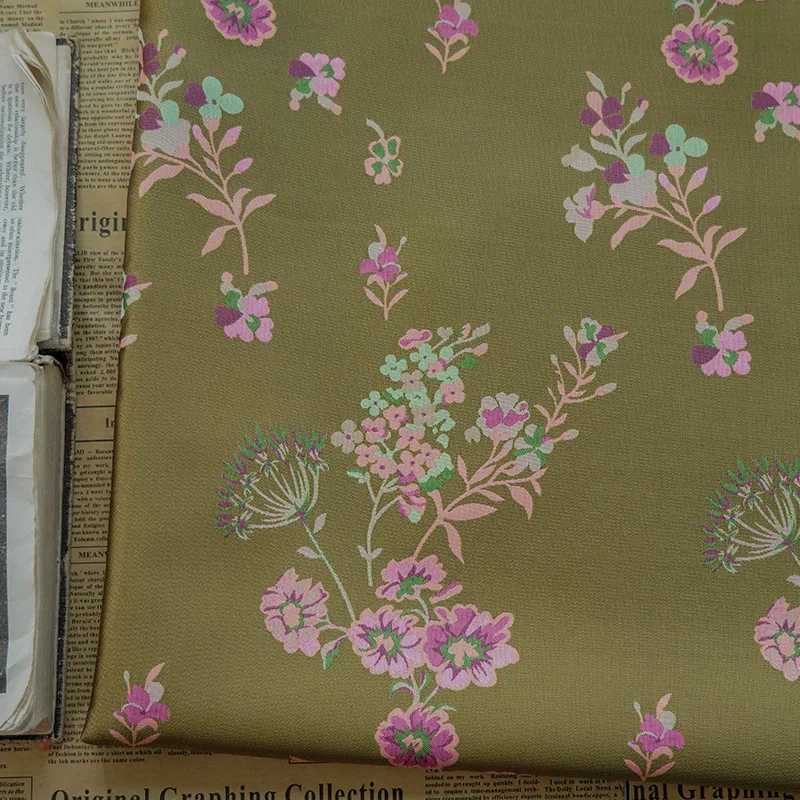 Top fashion Soft and smooth antique Hanfu vintage flower cheongsam yarn-dyed fabric for skirt