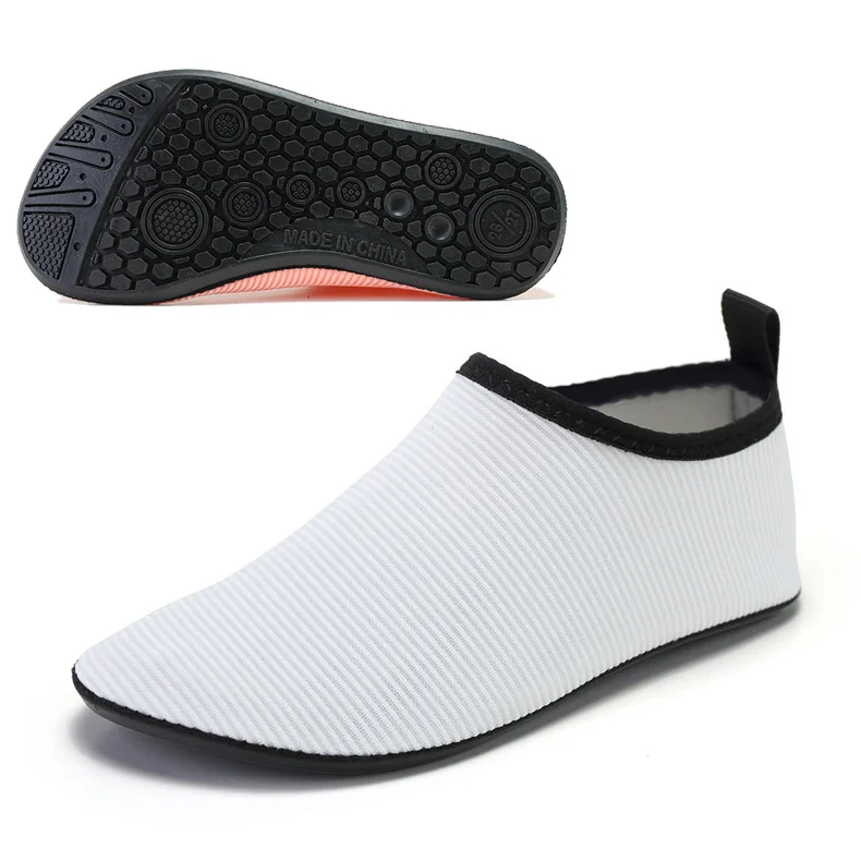 Sea socks Free sample diving socks swimming warm deep Diving Sand shore socks waterproof long tube non slip wear-resistant