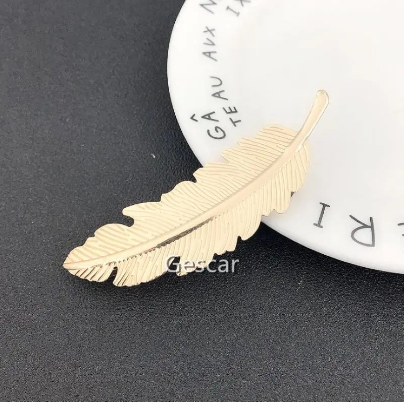 
Stylish Ladies Fancy Hairpin Accessories New Arrival Elegant Ladies Maple Leaf Hair Pin Fashion Jewelry Wholesale Factory Price 
