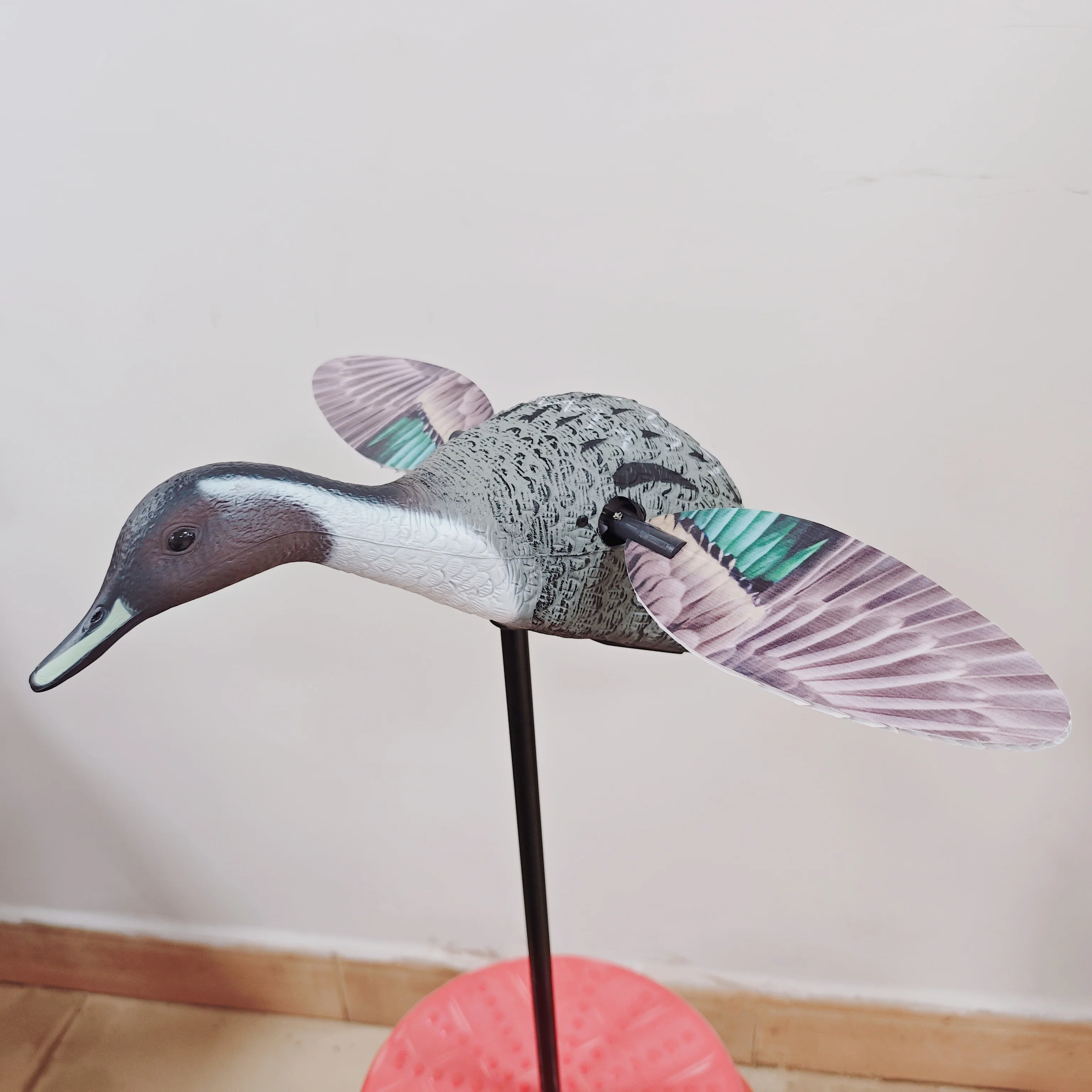 Motorized Flying Hunting Duck Decoy Motorized Duck With Remote Control