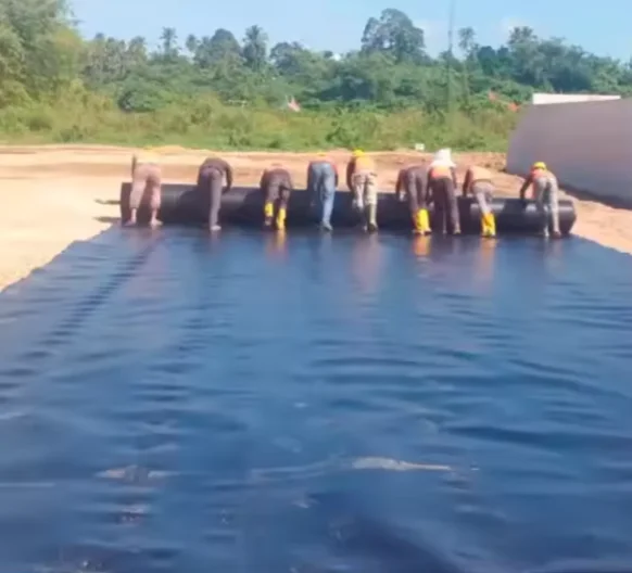 Modern Industrial Design HDPE Waterproof Material Plastic PVC LLDPE EVA LDPE Geomembranes Fish Ponds Dams Outdoor Landfills Sale