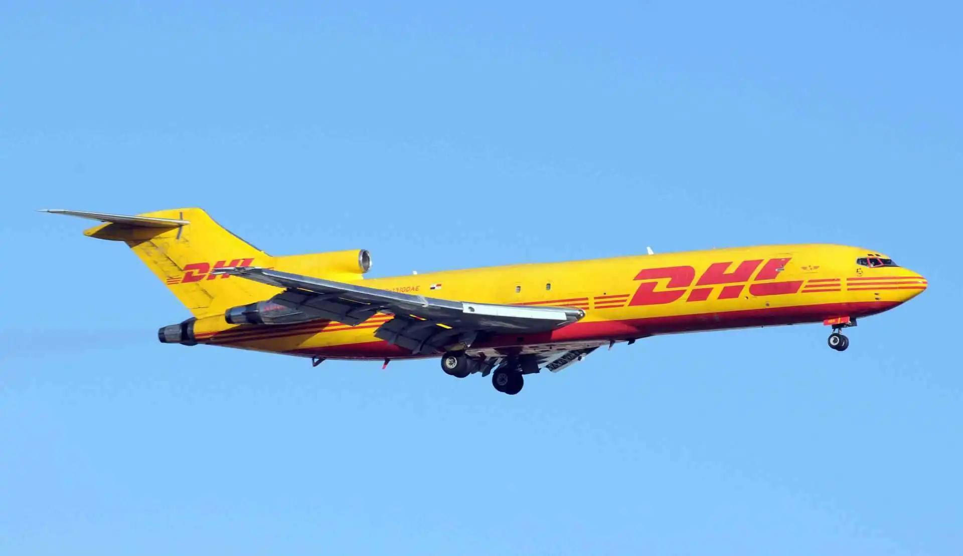 Professional DHL quality agent door-to-door the most affordable international express from China to Zambia
