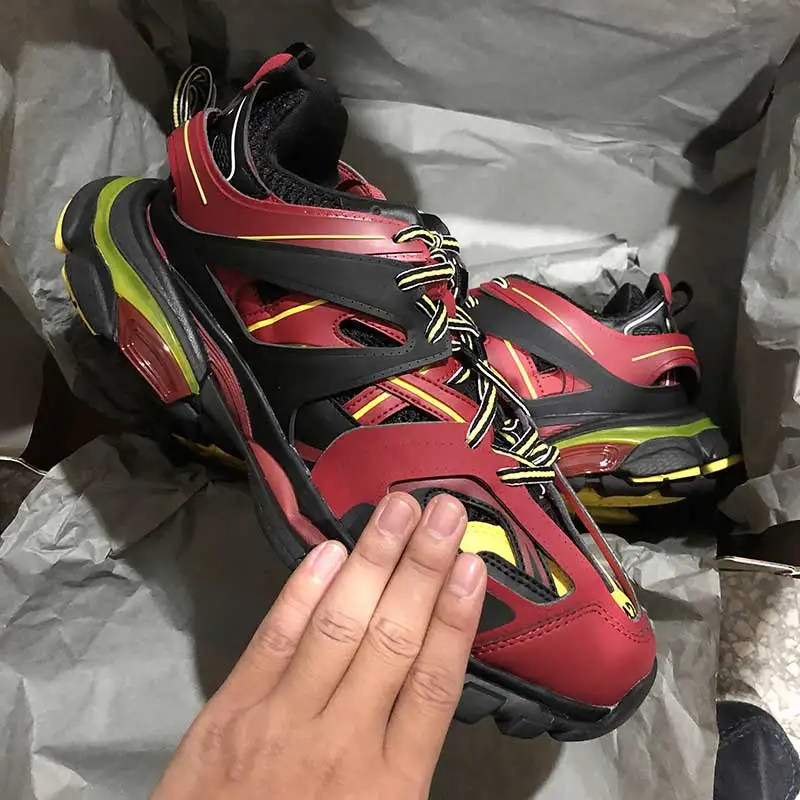 2020 wholesale Men fashion luxury shoes brands famous for women black sock designer Track Sneaker