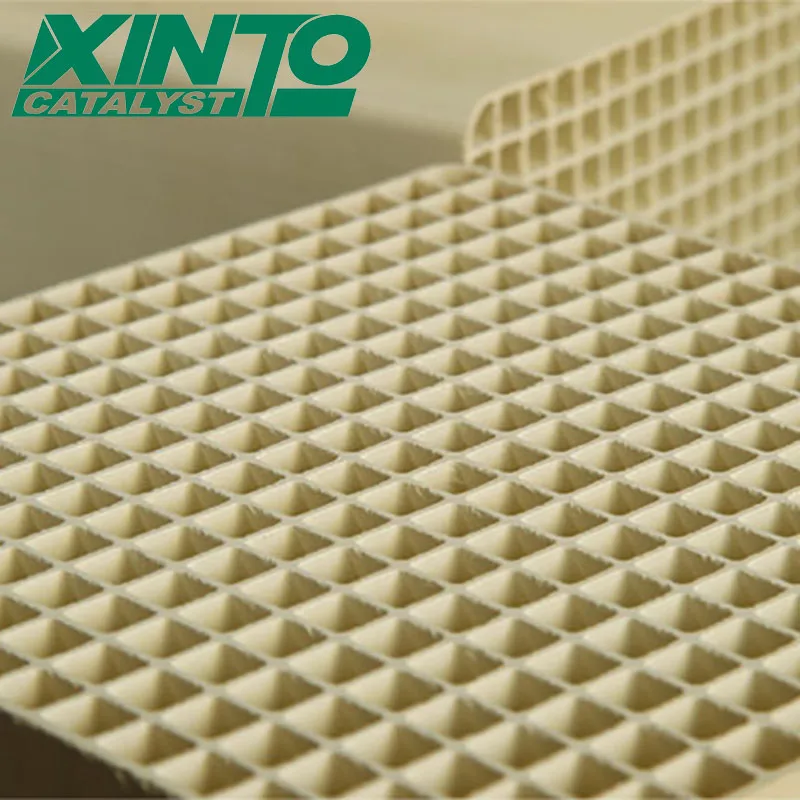 XINTO auto engine parts, ceramic honeycomb DPF/DOC catalyst, auto exhaust catalytic converter