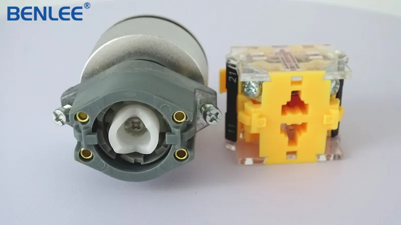 BENLEE 22mm white two-position four-corner selflocking button is embedded in the operation of the front ring elevator key switch