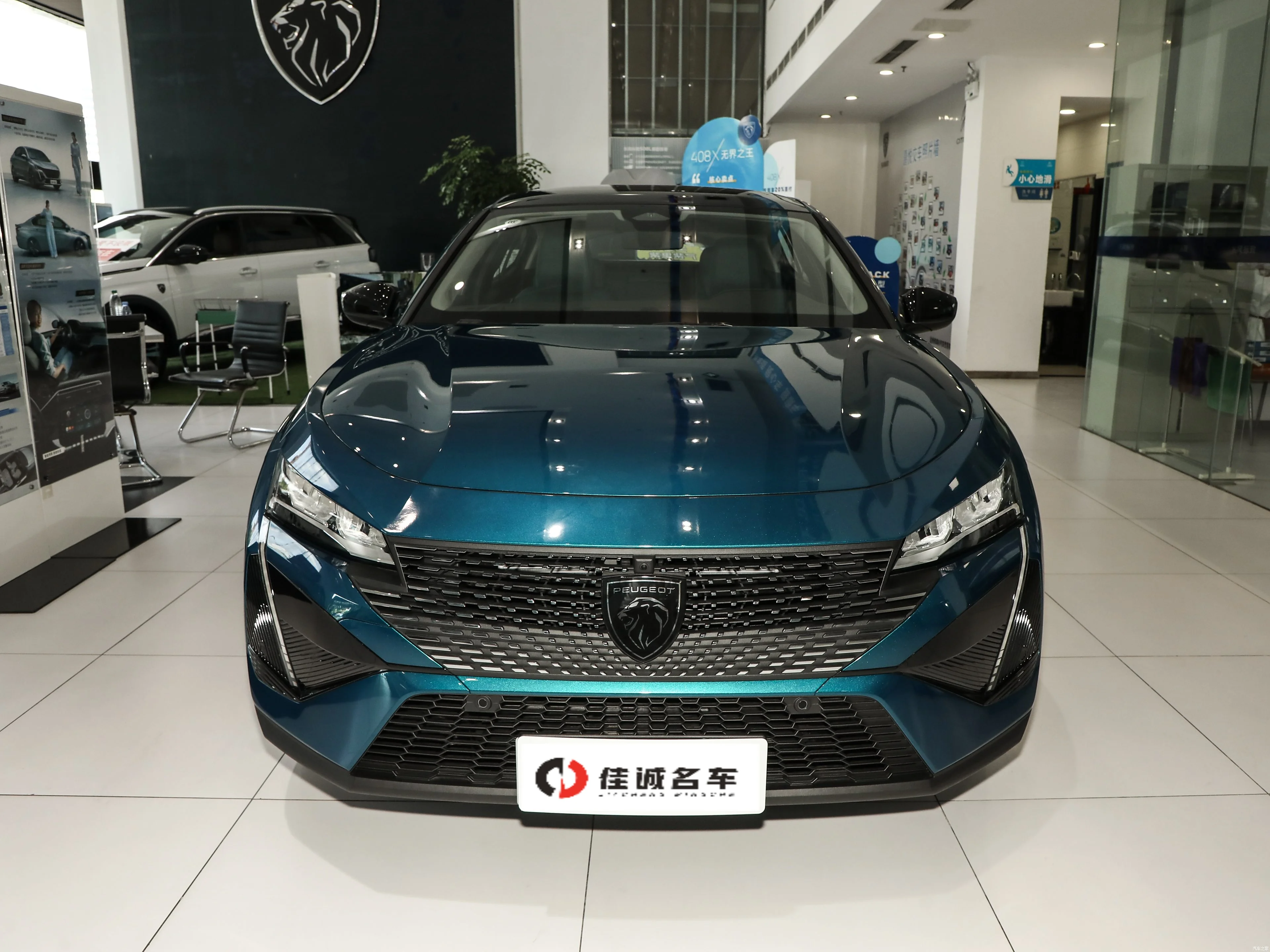 Dongfeng Peugeot 408x RS Compact Sedan 1.6T Turbo Petrol Car Automatic Gearbox 5 Seats Light Interior gasoline vehicles