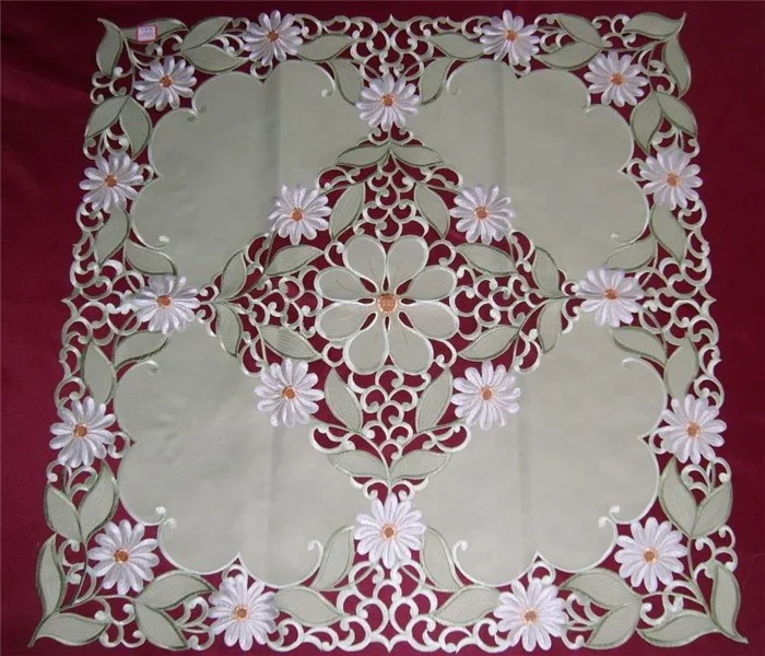 Custom 100% Polyester Cutwork Embroidery Square Tablecloths
