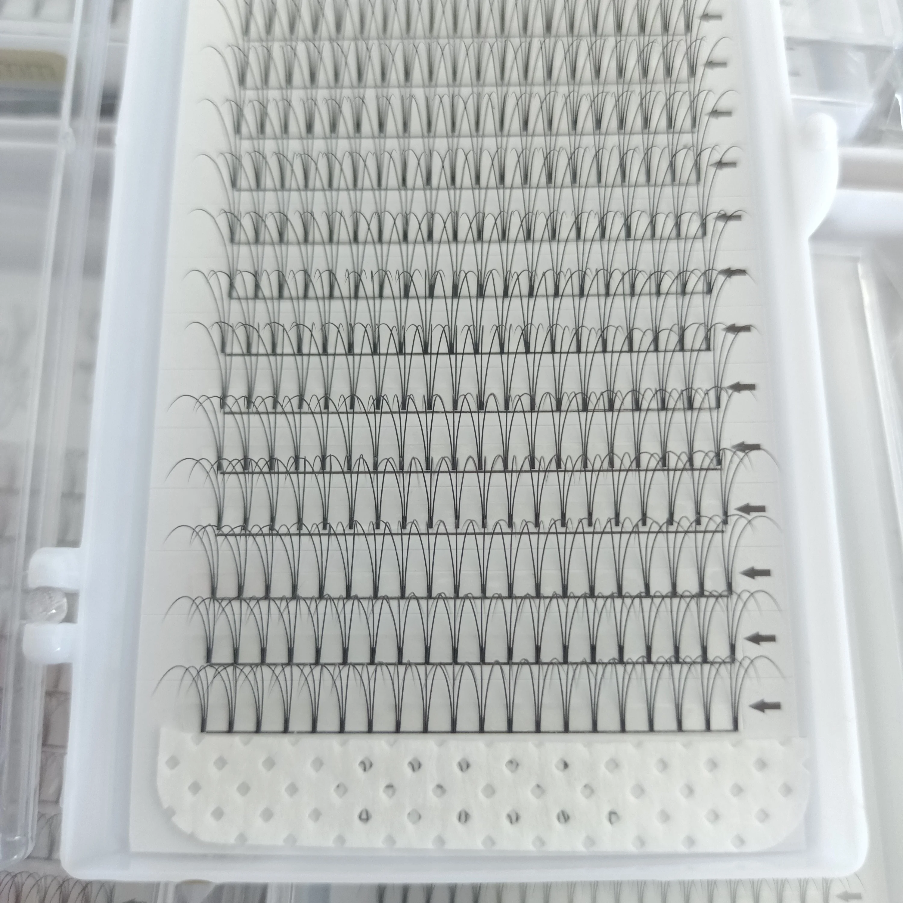 best selling products soft custom luxury faux mink false eyelashes korean pbt fiber premade 3d fans eyelashes