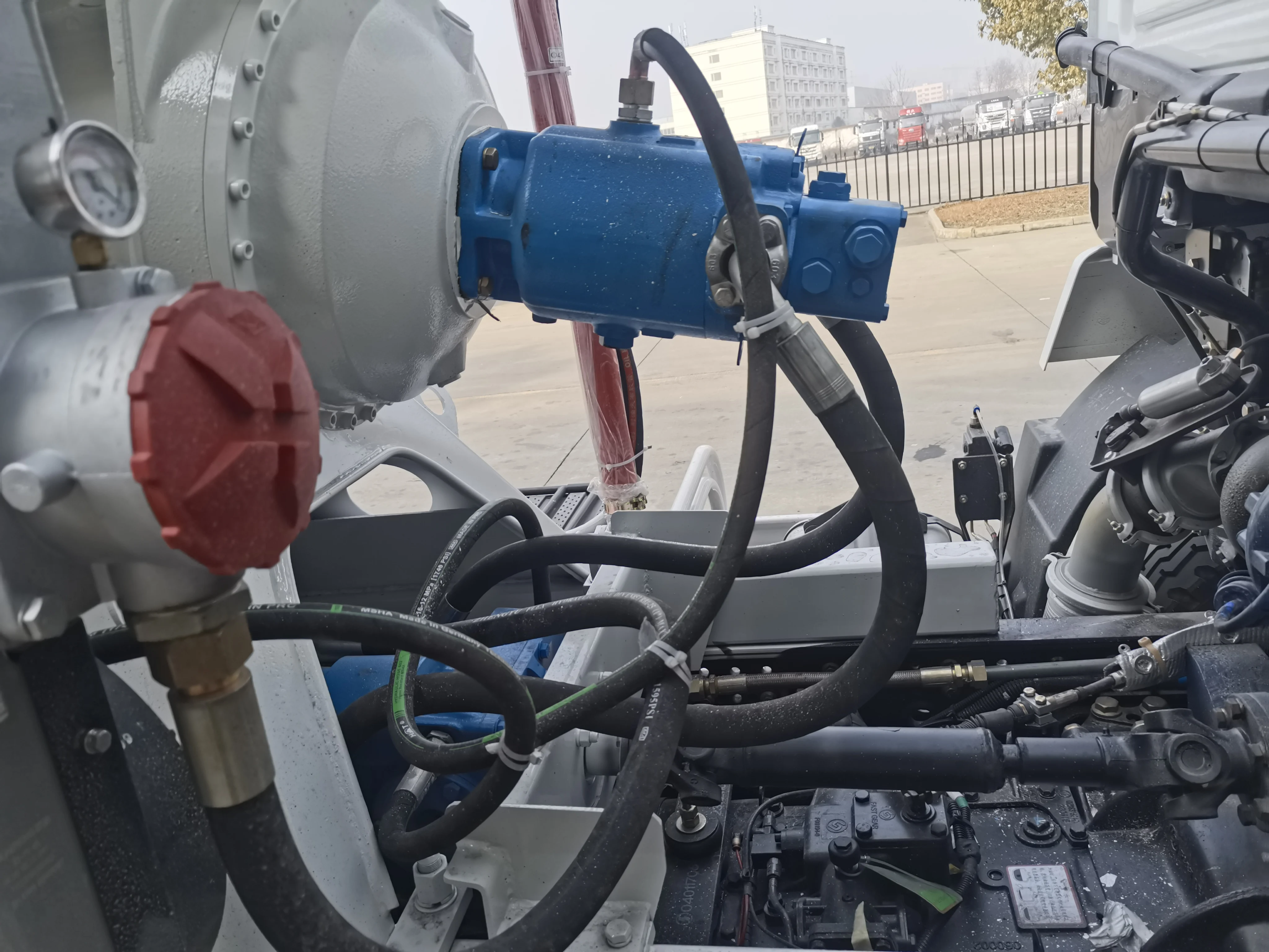 New 8-12 m3 6*4 SHACMAN F3000 Cement Concrete Mixer/Mixing Transport Tank Truck Hot Sale