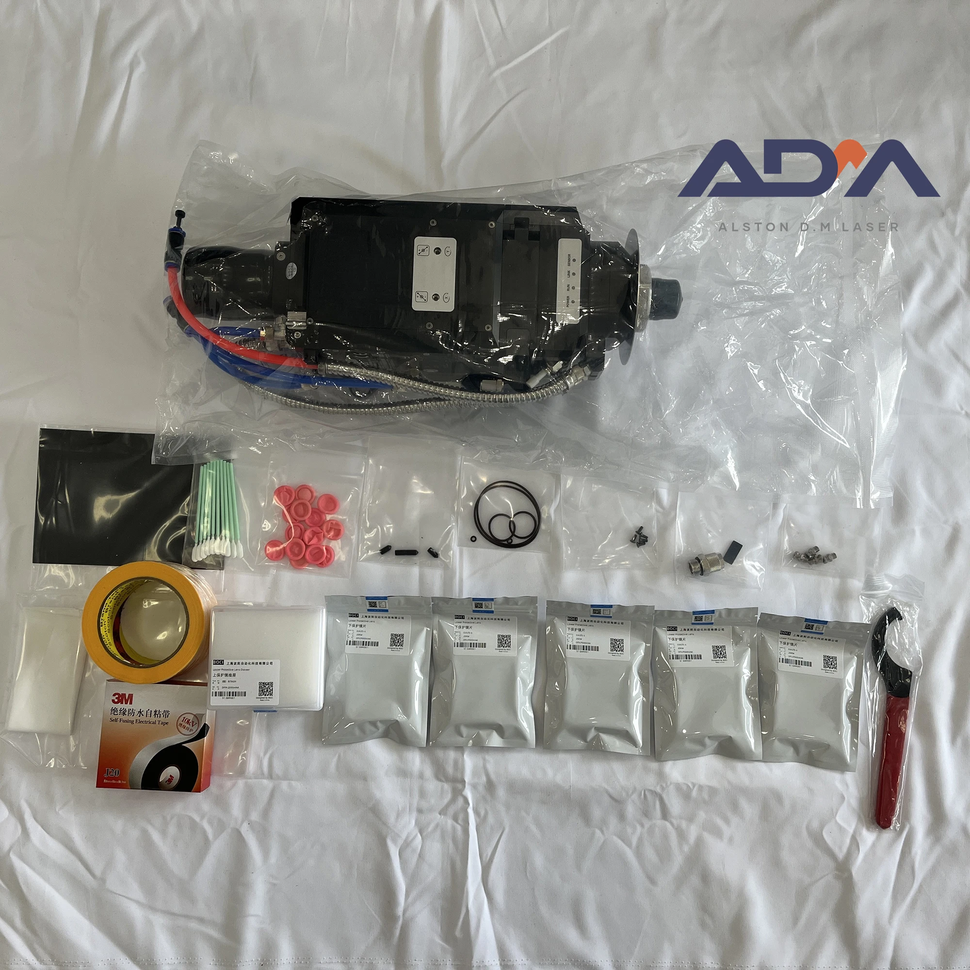 BOCI автоматическая фокусировка BLT4 Серии Волоконно-Лазерная режущая головка для BLT441 ECO 12 кВт заводская цена