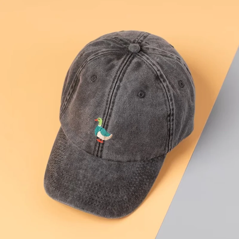 Женская 100% хлопковая бейсболка с вышивкой и логотипом