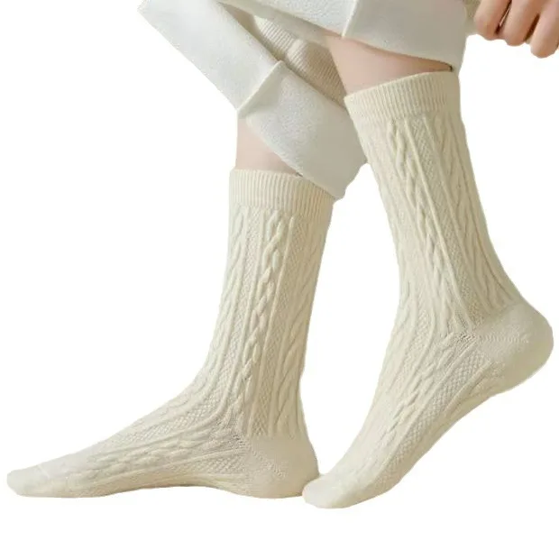 High Quality Custom Winter Korean Cotton Colorful Pattern Thick Knitted Tube Crew Women Socks