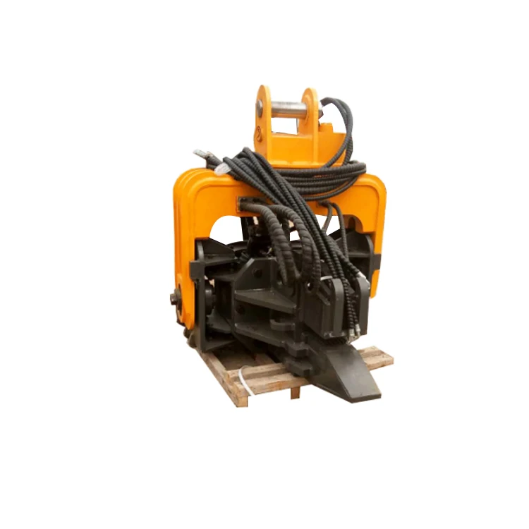 Excavator used hydraulic screw pile driver for solar projects