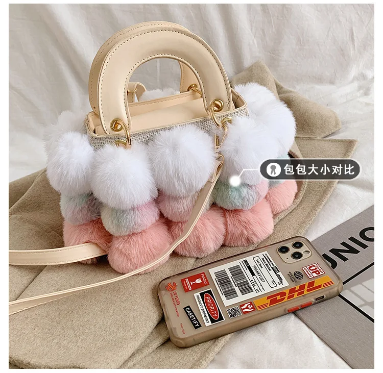 Good Quality 2021 Winter Colorful Fur handbags for Women Luxury bags Fur bags Unique Purses