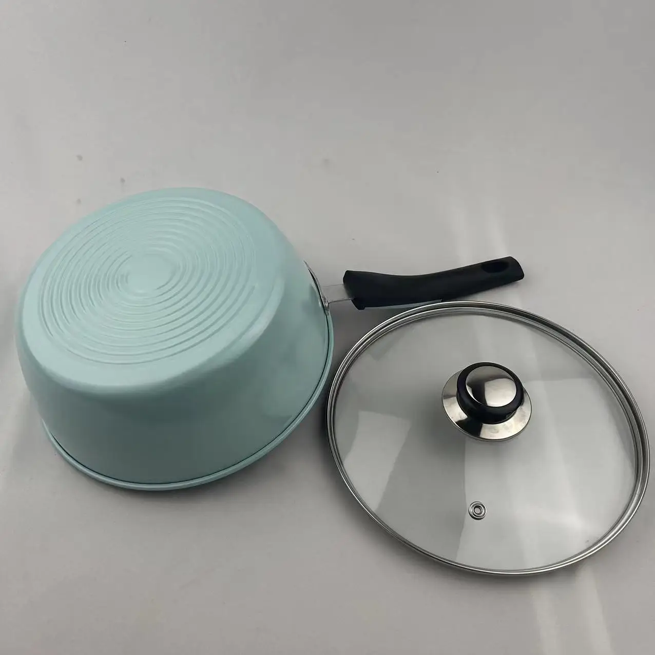 22cm Milk Pot with Lid Stock Cheap Cookware Set