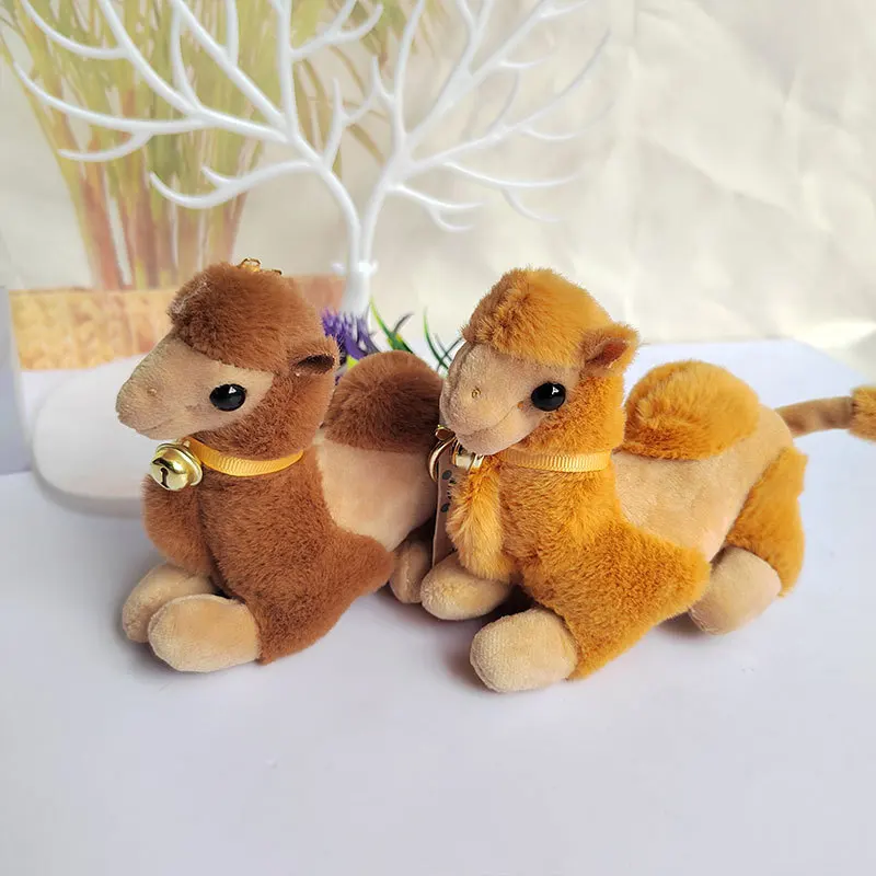 Wholesale Camel Keychain Stuffed Animals Toys Desert Key Chains Zoo Animals Keyring Claw Machine Plush Doll Camel Plush Keychain