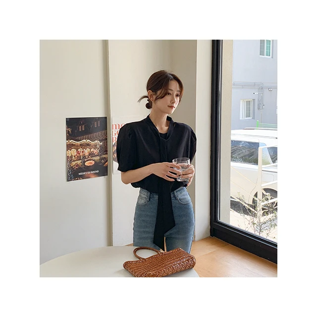 Большая распродажа рекламная блузка с короткими рукавами и лентами постоянная продажа выглядит [предельно] обожающая галстуком