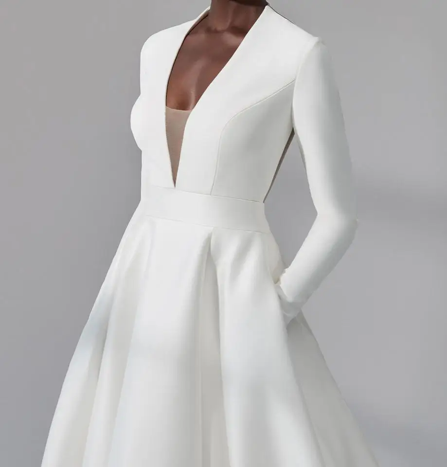 Plus Size Wedding Dress Long Sleeve Ball Gown Simple Custom Wedding Dress Elegant Illusion Back With Long Tail Wedding Dress