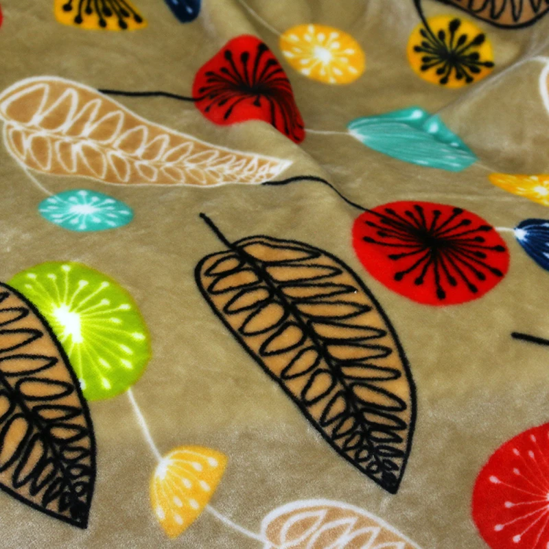Hot Selling High Quality Microfiber Flannel Fleece Blanket with logo Super Soft Leaves and Flowers Blankets