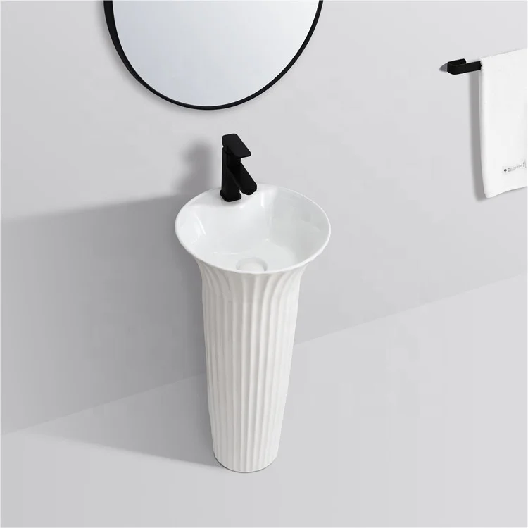 European Stylish Wash Basin Ceramic Sanitary Wares Modern Pedestal Basin for Bathroom