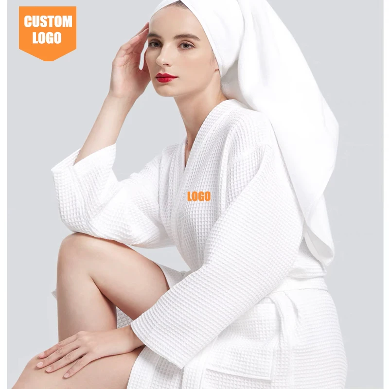 Luxury Lounge Wear SAP Robes Solid Waffle Flannel Bathrobe Pineapple Design Sleepwear Custom Logo Hotel Robe for Summer