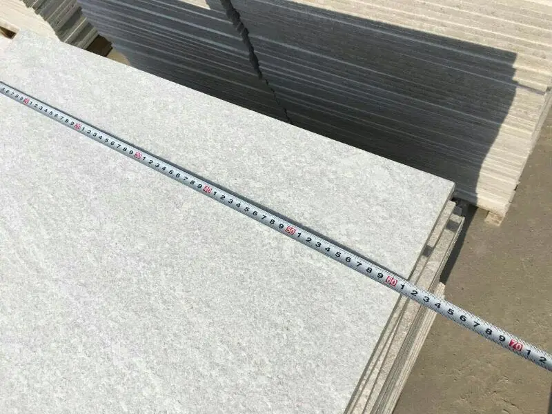 Натуральный отточенный кварцит каменная напольная плитка