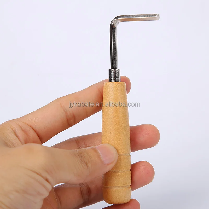 Гитарный шейный ключ с деревянной ручкой