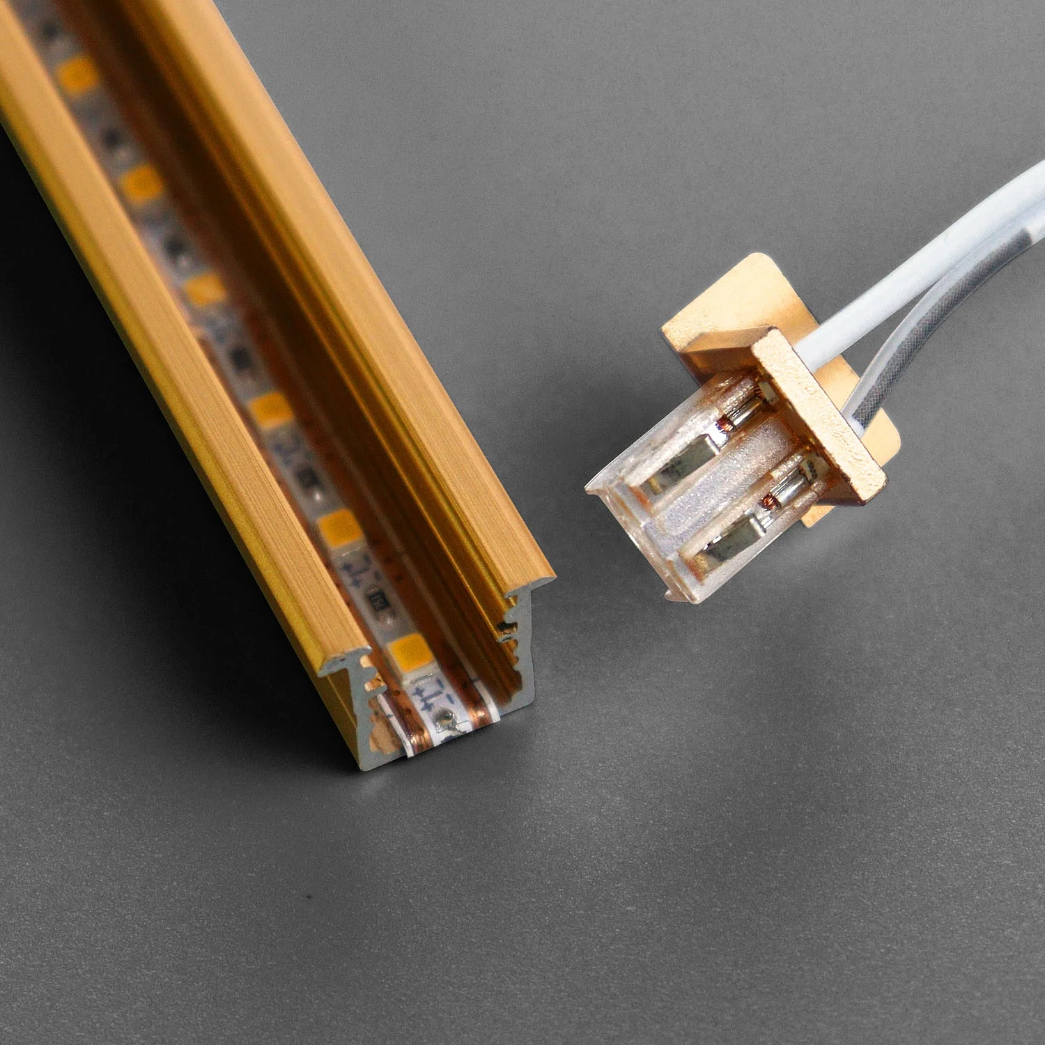 Super Bright OEM&ODM Indoor Lighting LED Aluminum Shop Lights LED Aluminum Profile