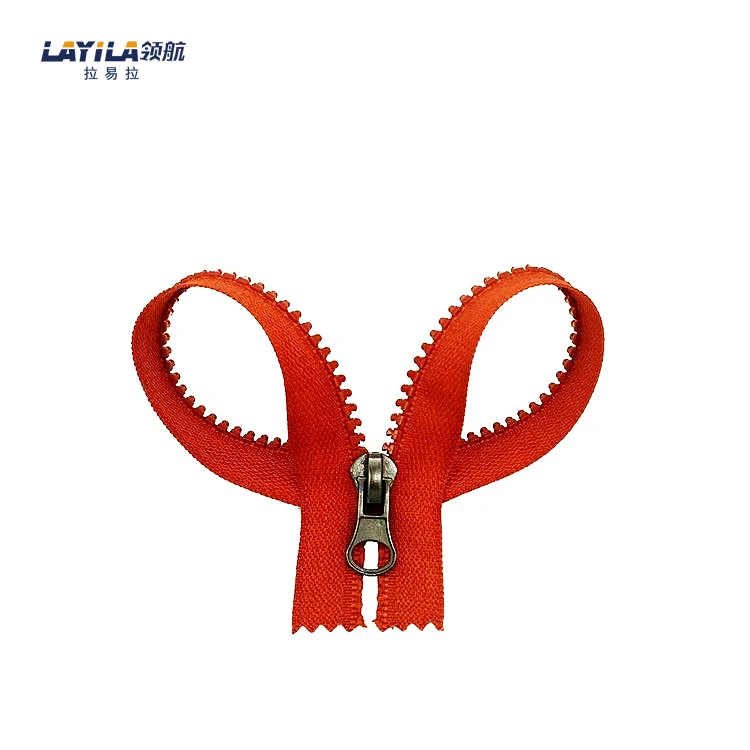 Fancy Auto-Lock Plastic Zipper For Clothes