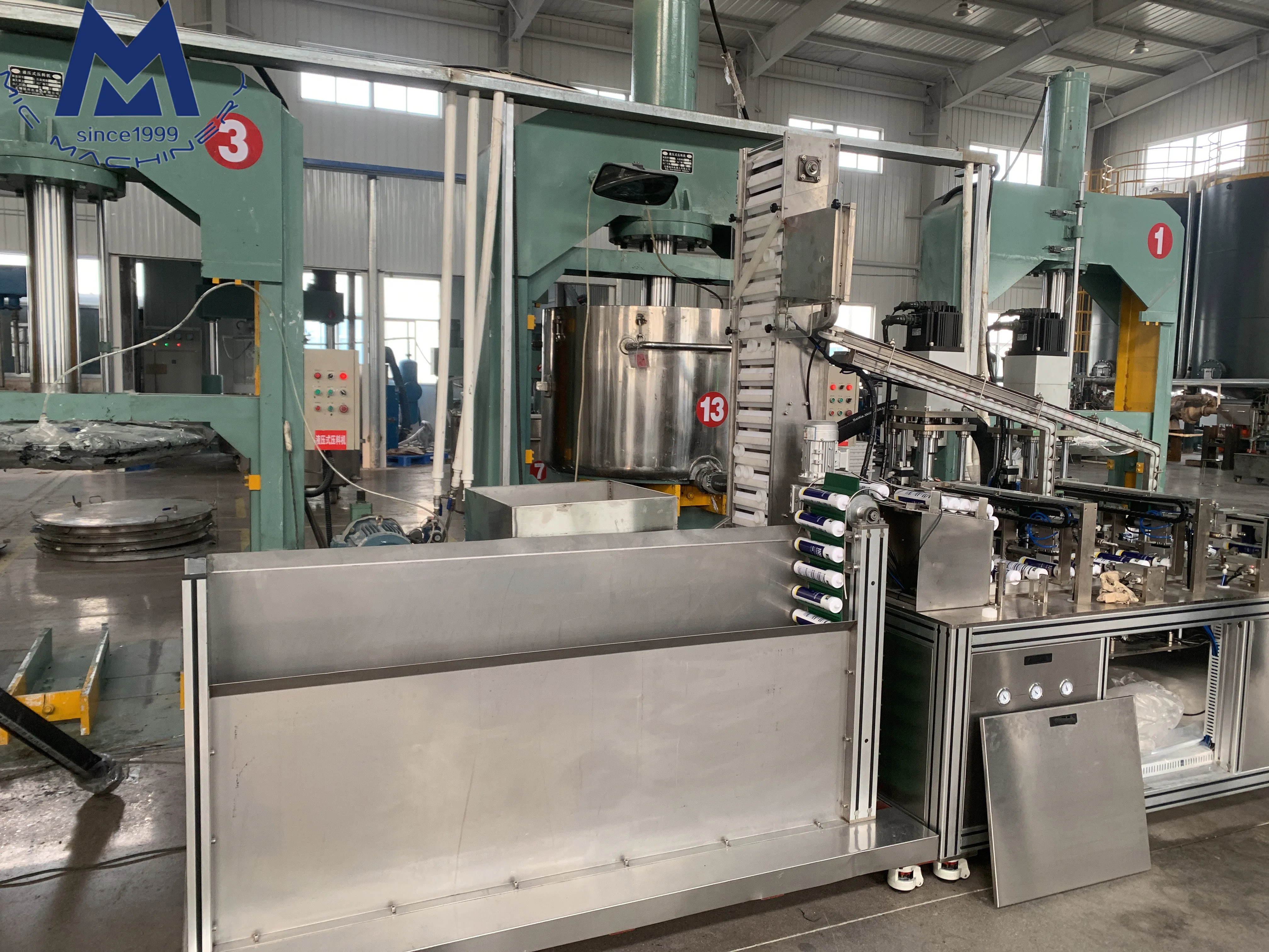 Automatic PUR hot melt uv glue hardner resin epoxy adhesive sealant filling machine