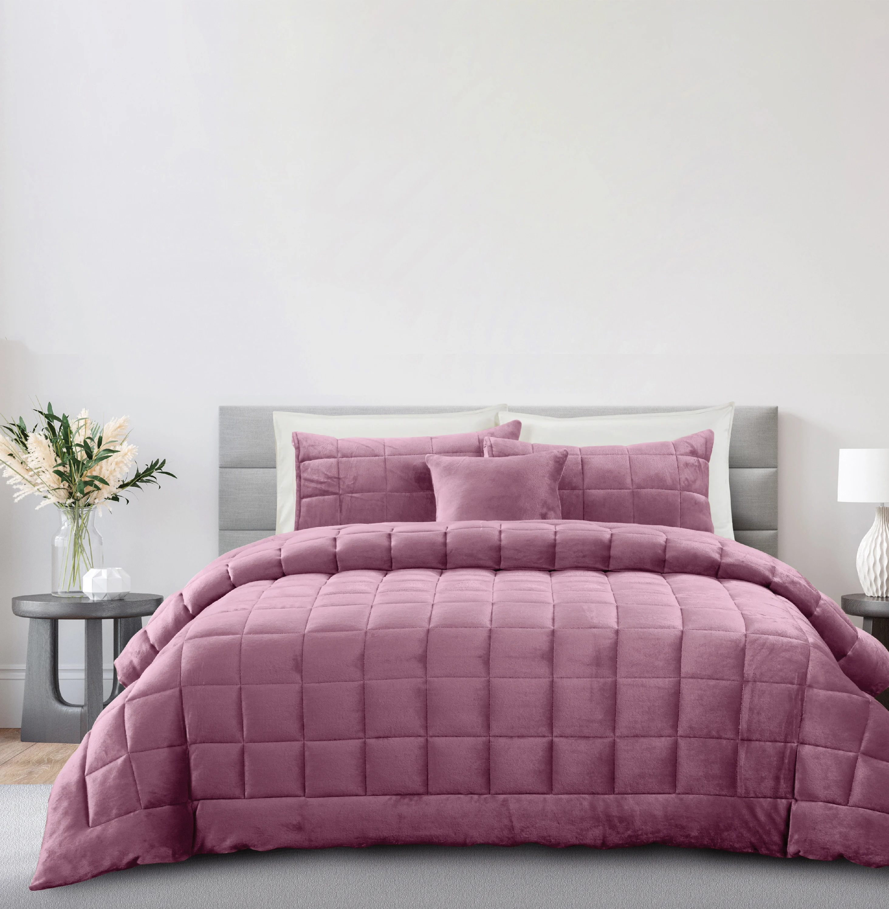 3 Pieces Luxe Faux Fur Soft Plush Faux Fur Comforter Set with 1 Comforter and 2 Faux Fur Pillowcases