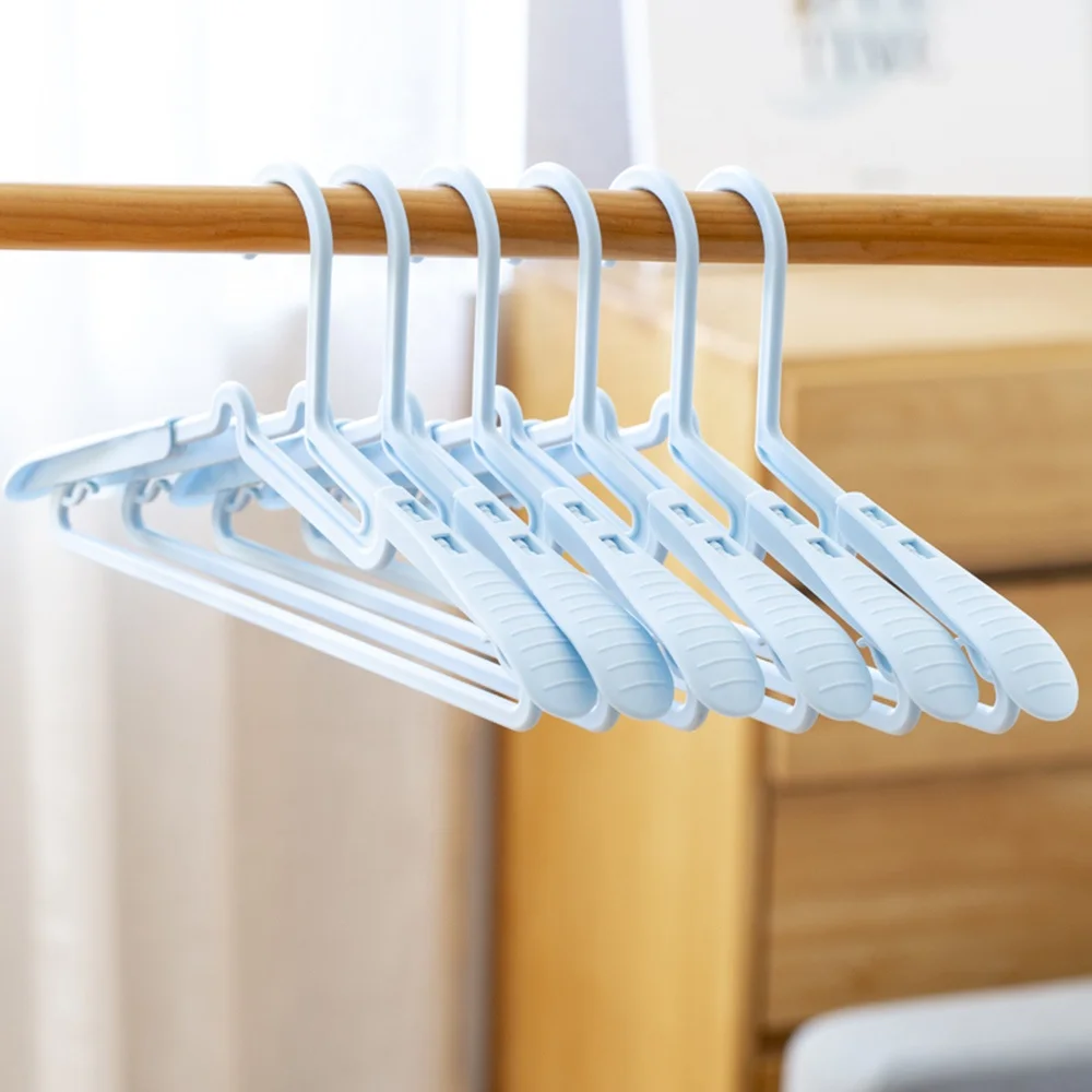 Hot Selling Wholesale High Quality Non Slip Plastic Clothes Hanger