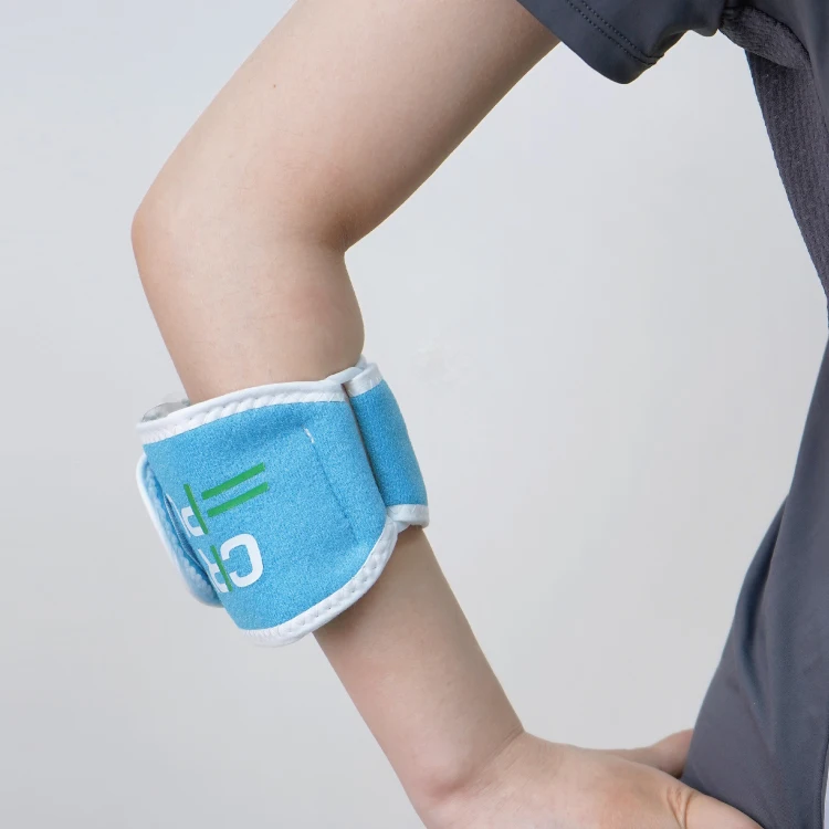 CRYOPUSH Wearble Seal-Proof Ice Boots With Cool Gel Pad Pack