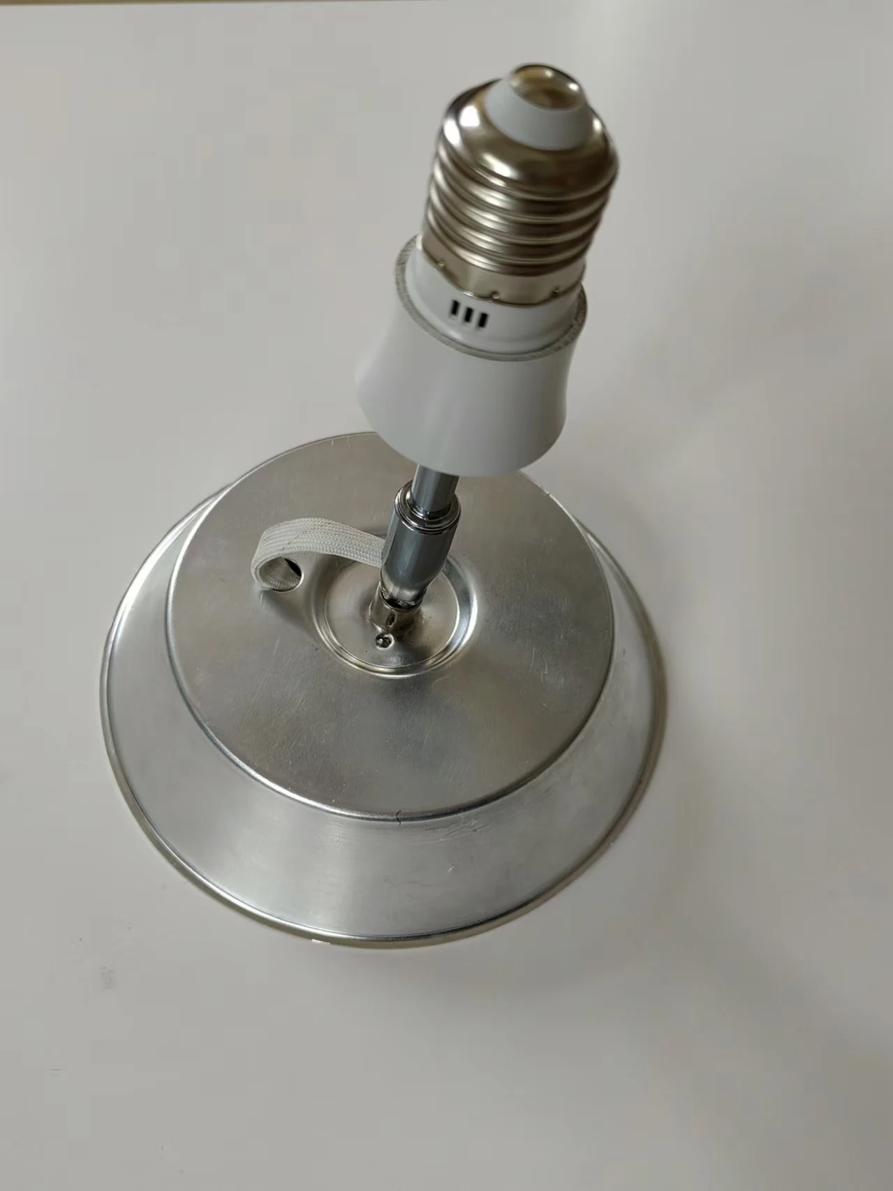 Factory direct sale poultry pig goat house heat lamp protector electric Infrared heating light lampshade for animal farm