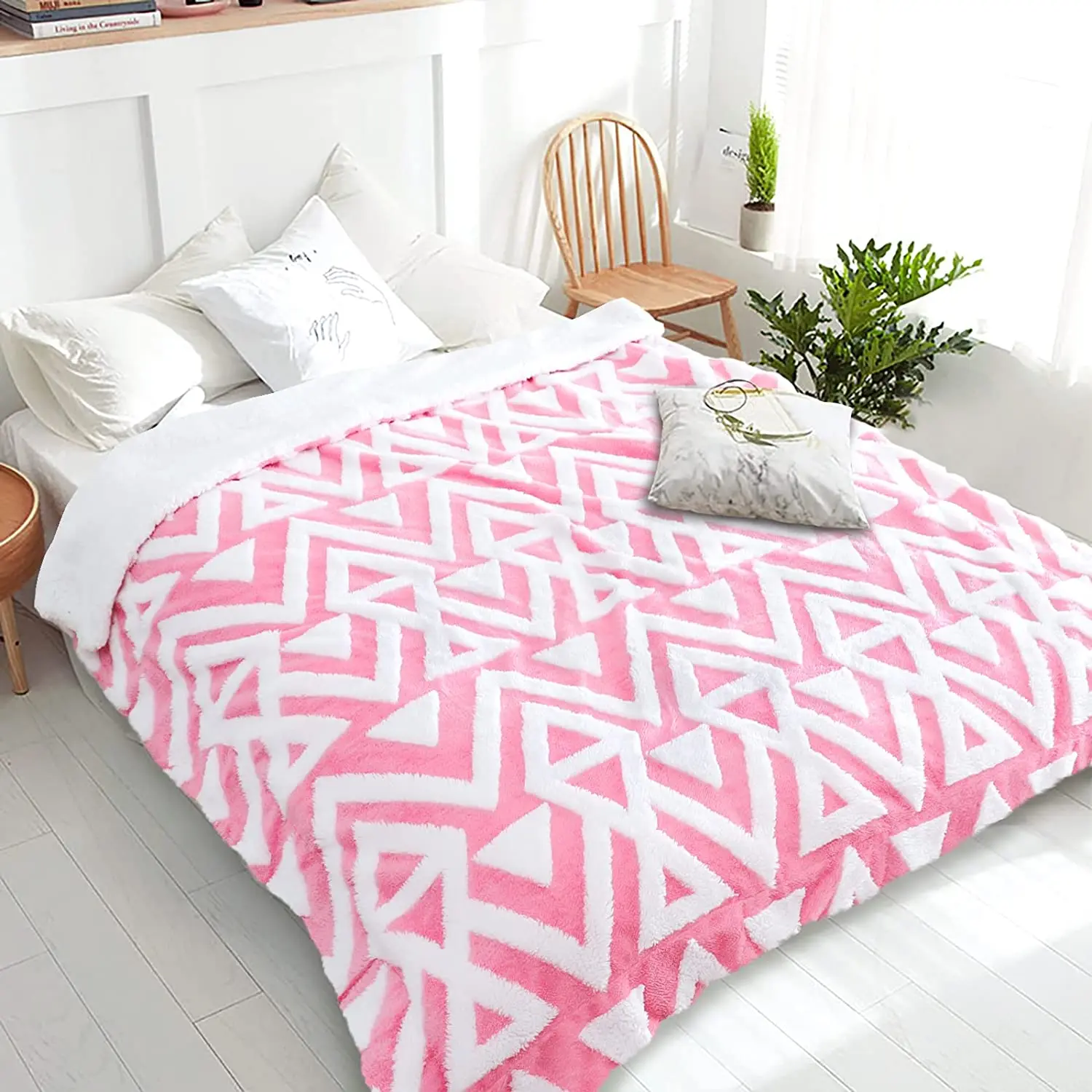 60x80 Inches Thick Warm Soft Fuzzy Cationic Dyeing Green Blue Sherpa Twin jacquard knitted throw Blankets for Bed