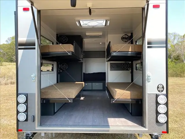 
Half ton basic rv motorhome caravan camper toy hauler with 6 full bathrooms 