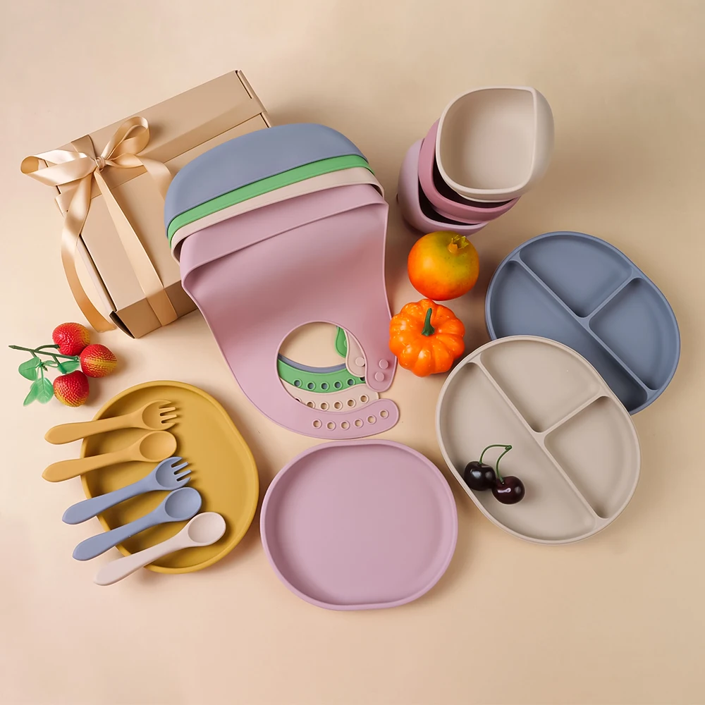 Silicone Baby Feeding Set Bib Plate Spoon and Fork Bowl Cup Tableware Products Non Toxic Pieces Baby Silicone Feeding Sets