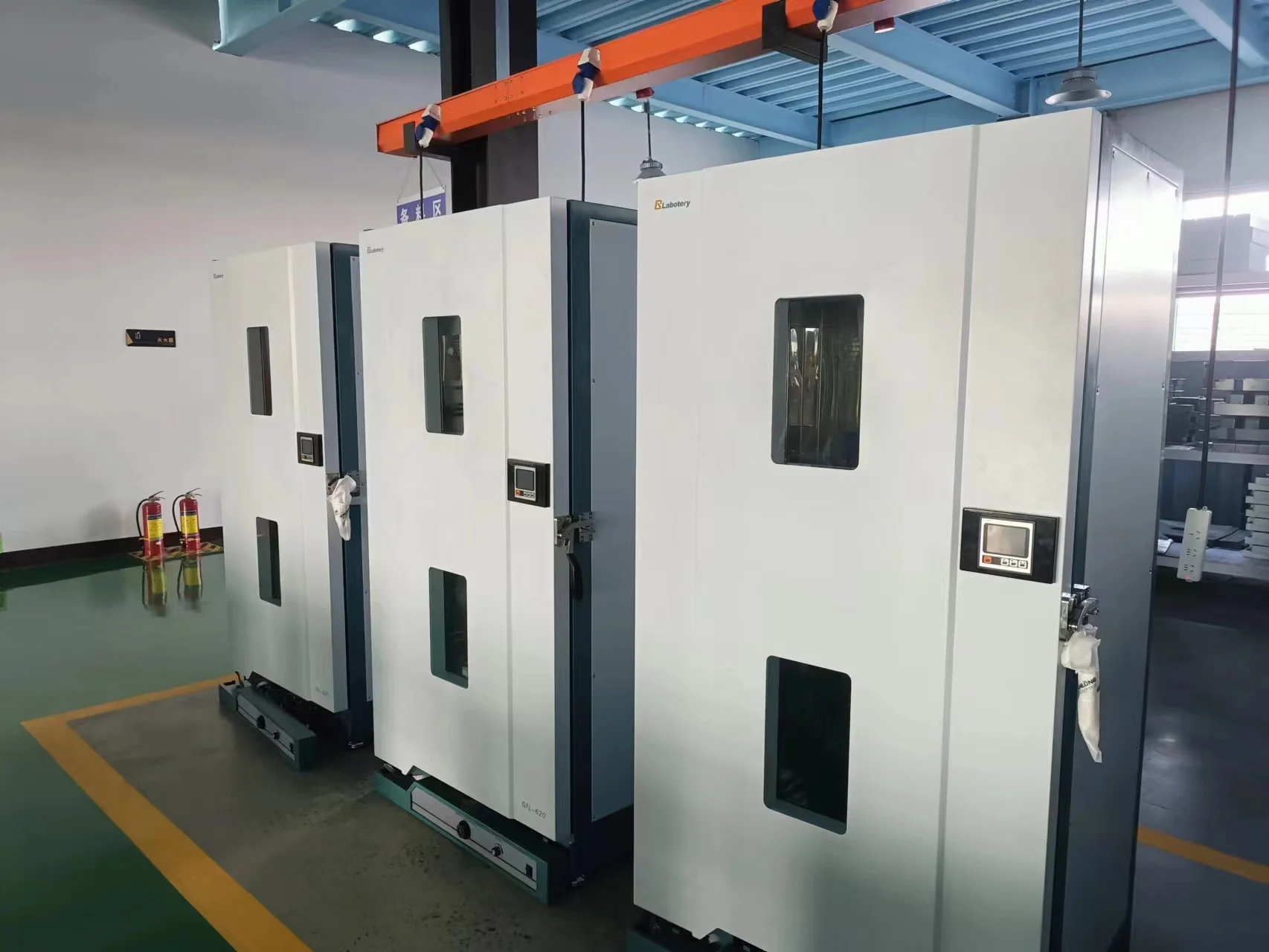 300C 620L Electrically heated high temperature Materials Medical electronics blast drying oven