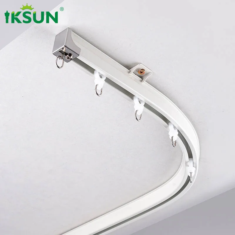 Iksun manual bending flexible top ceiling mounted l shape sliding bendy curtain rail for bay window