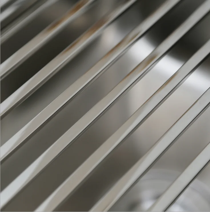 
Household Metal Fruit Dish And Vegetable Drain Holder Over The Sink Roll Up Dish Rack For Kitchen 