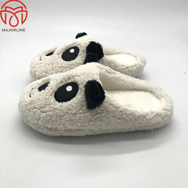 OEM customized child wear House indoor guest animal shaped  slippers  Unisex fuzzy Animal Bear indoor Slippers for children
