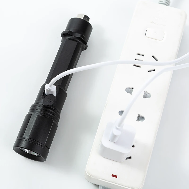 Solar Charge Flashlight Multi-functional Strong Light Torches Emergency Hammer LED Flashlight