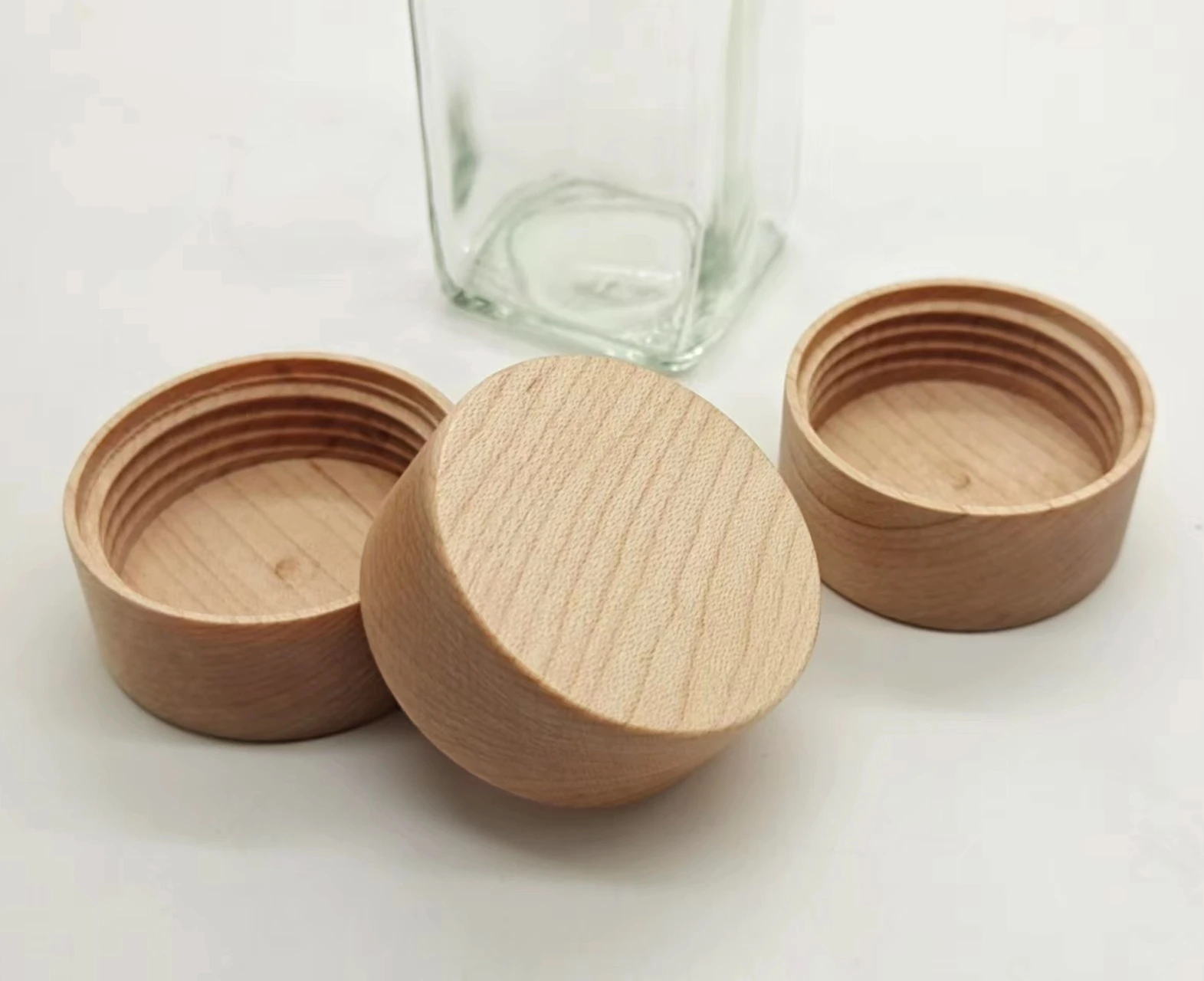 2023 New Design Product  Screw Cover Clear Bottle Cover Storage Wooden Lids For Food Snack Coffin Bean Glass Spice Jar