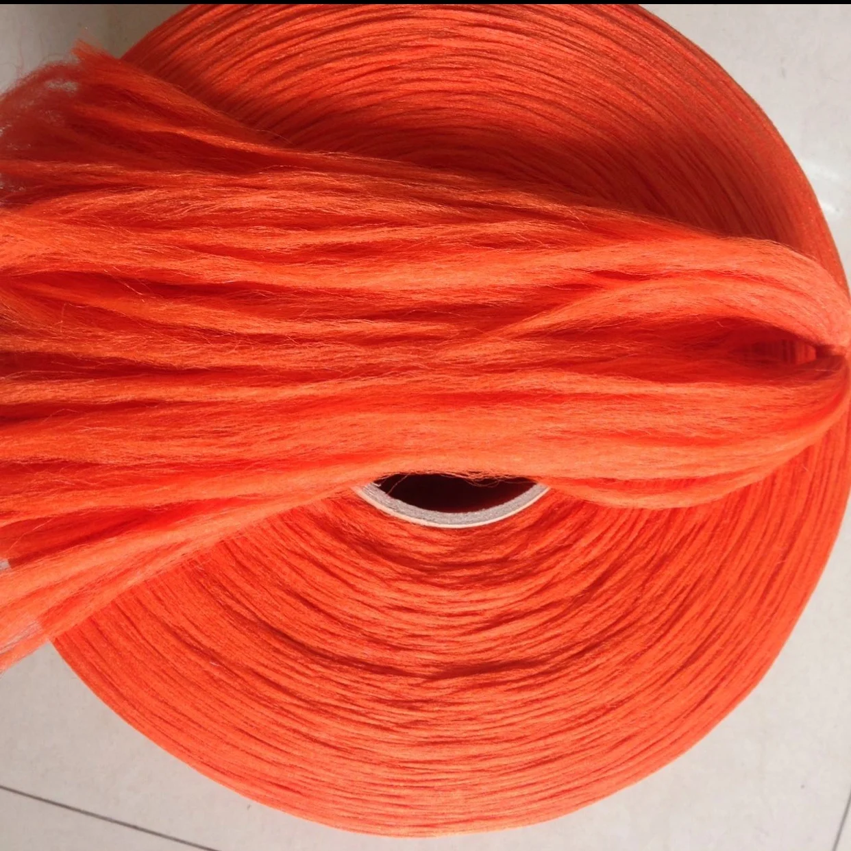 China haian 1200D-4000D  100%pp bcf yarn manufacturers and color various