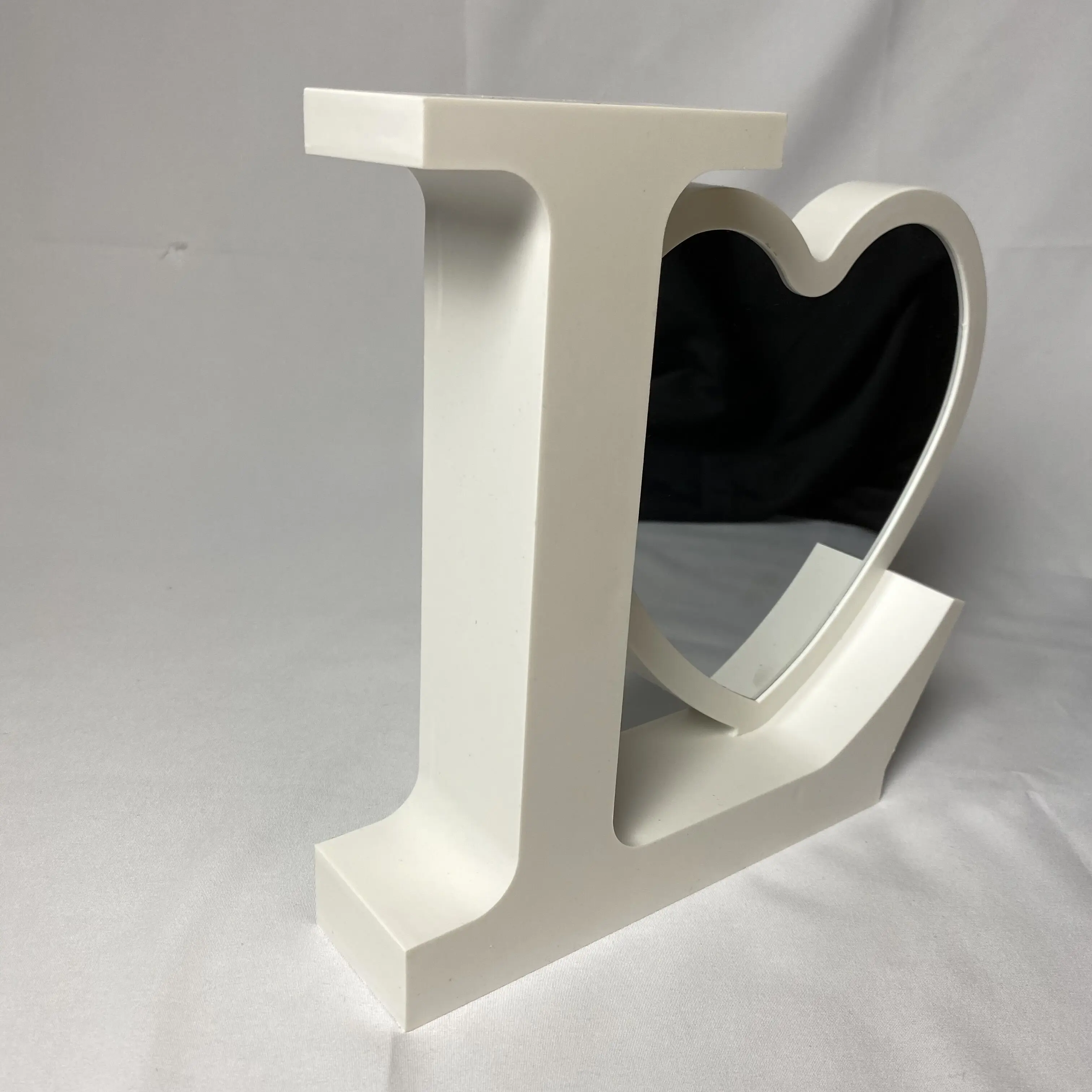 Зеркальная фоторамка в форме сердца, светодиодное косметическое зеркало, волшебное настольное зеркало для макияжа в подарок