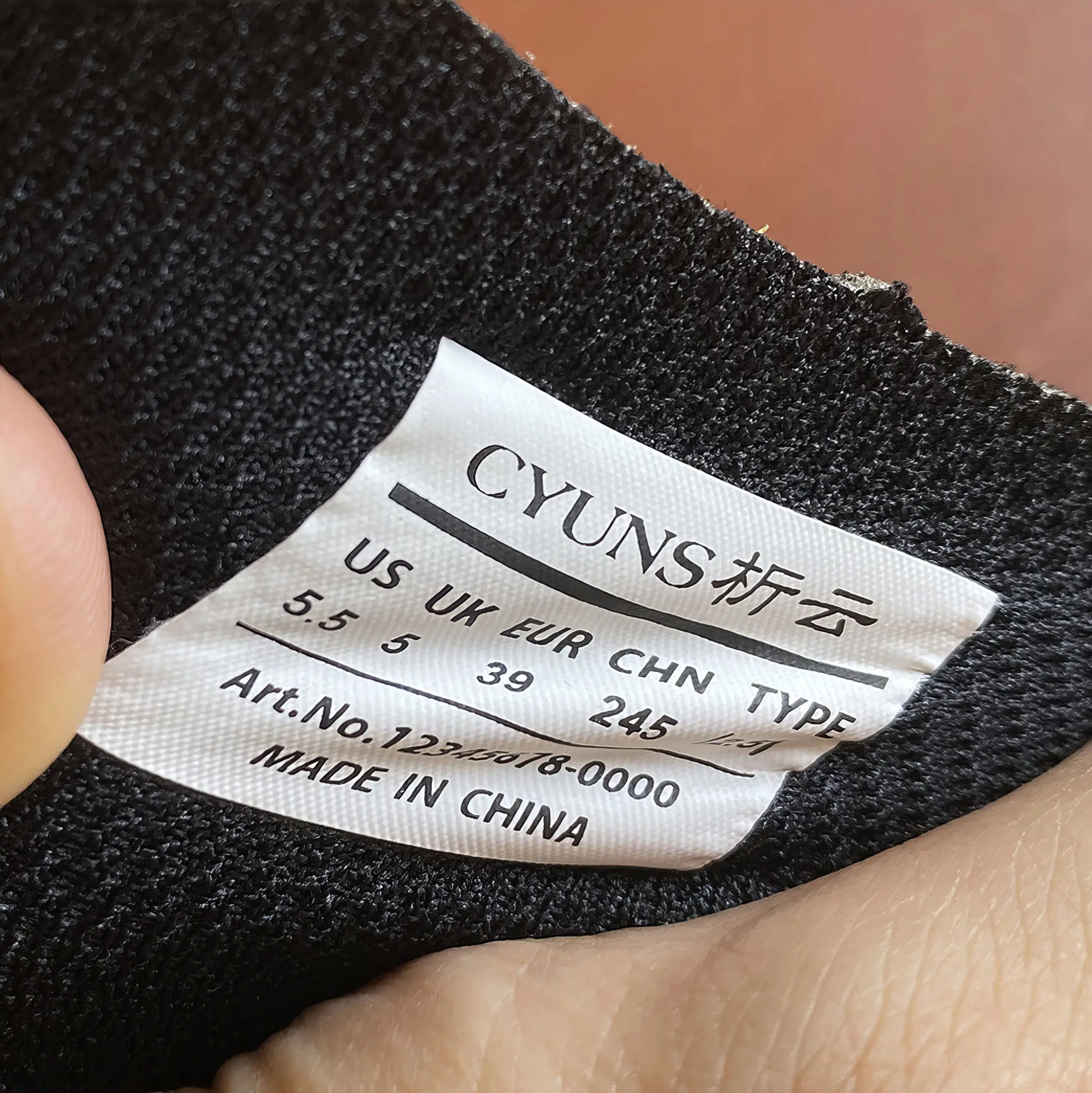 Durable High-Temp Resistant TPU Hot Melt Adhesive Labels for Clothing Care & Sports Shoe Tongues with Enhanced Waterproofing