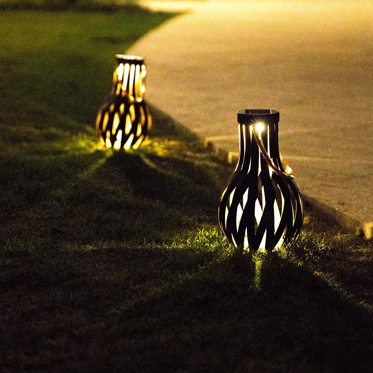 Time Slow Environmentally Friendly Retro Light LED Lamp Garden Outdoor Hanging Lights Solar Lantern Metal Crafts Holiday