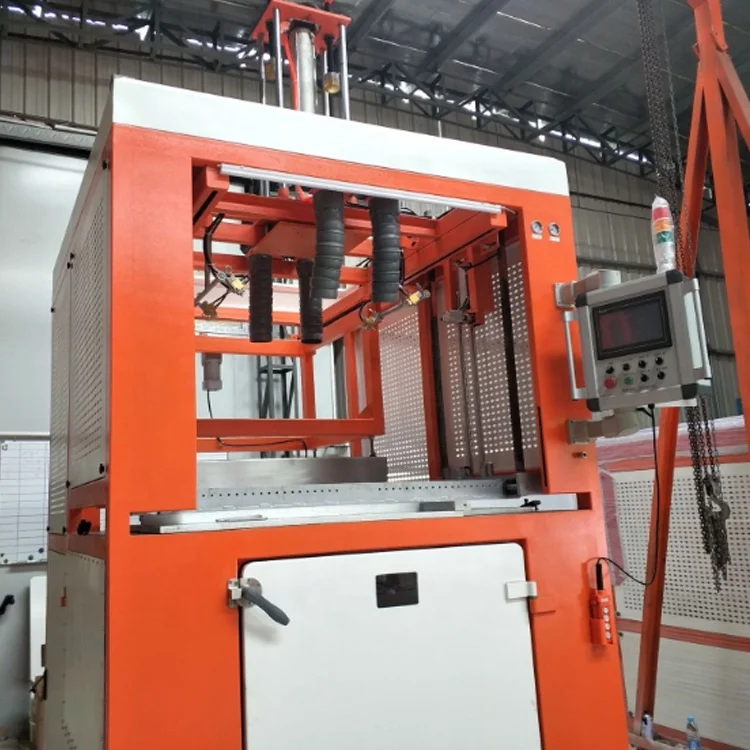 Thick Sheet Vacuum Forming Machine For Making Automobile  Parts